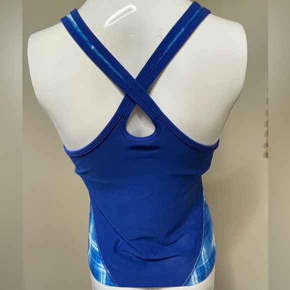 EUC Nike Dri-Fit Women’s Athletic Tank Built-in Bra M - Picture 5 of 6